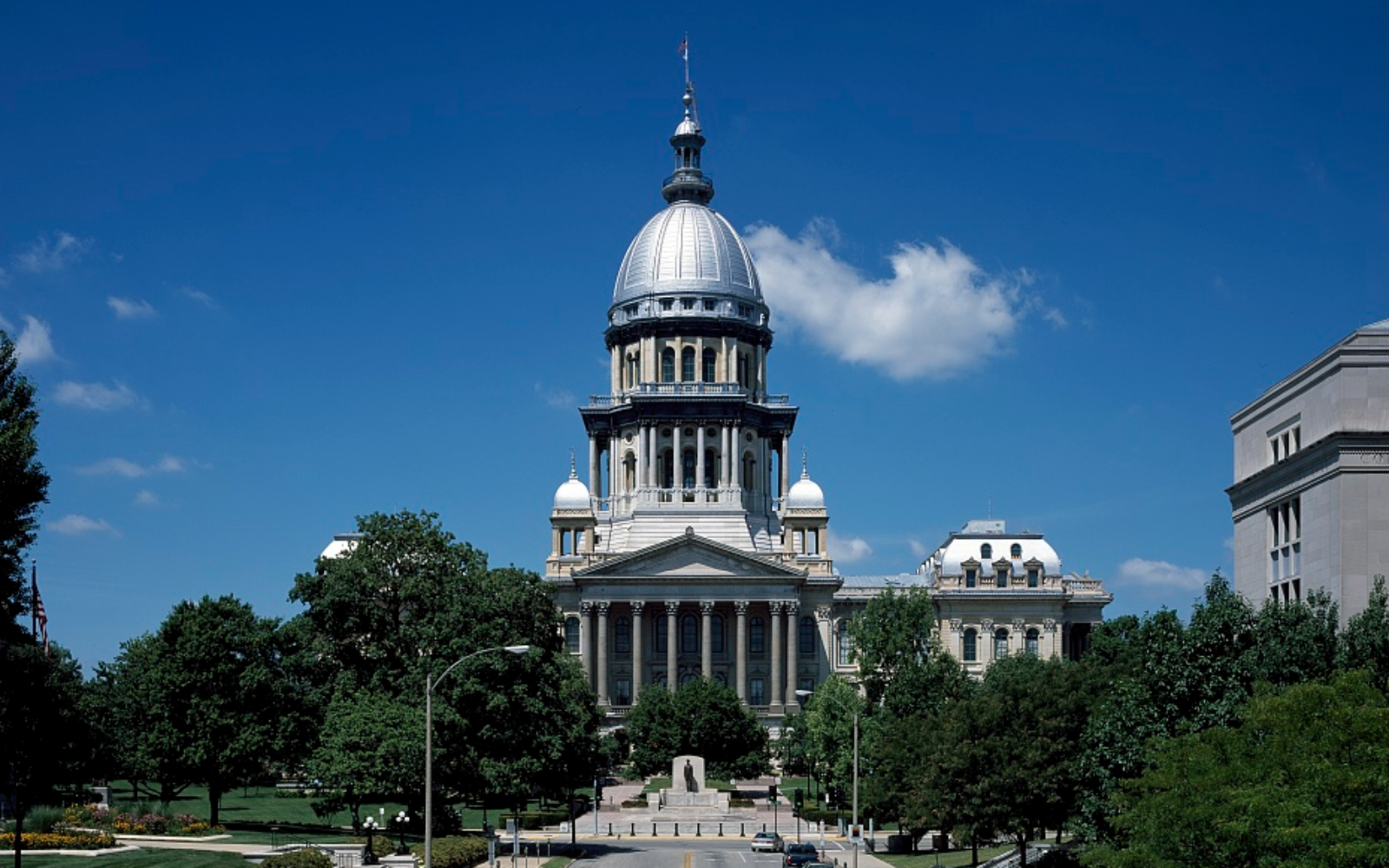 DeLorean event among a dozen booked at Springfield
