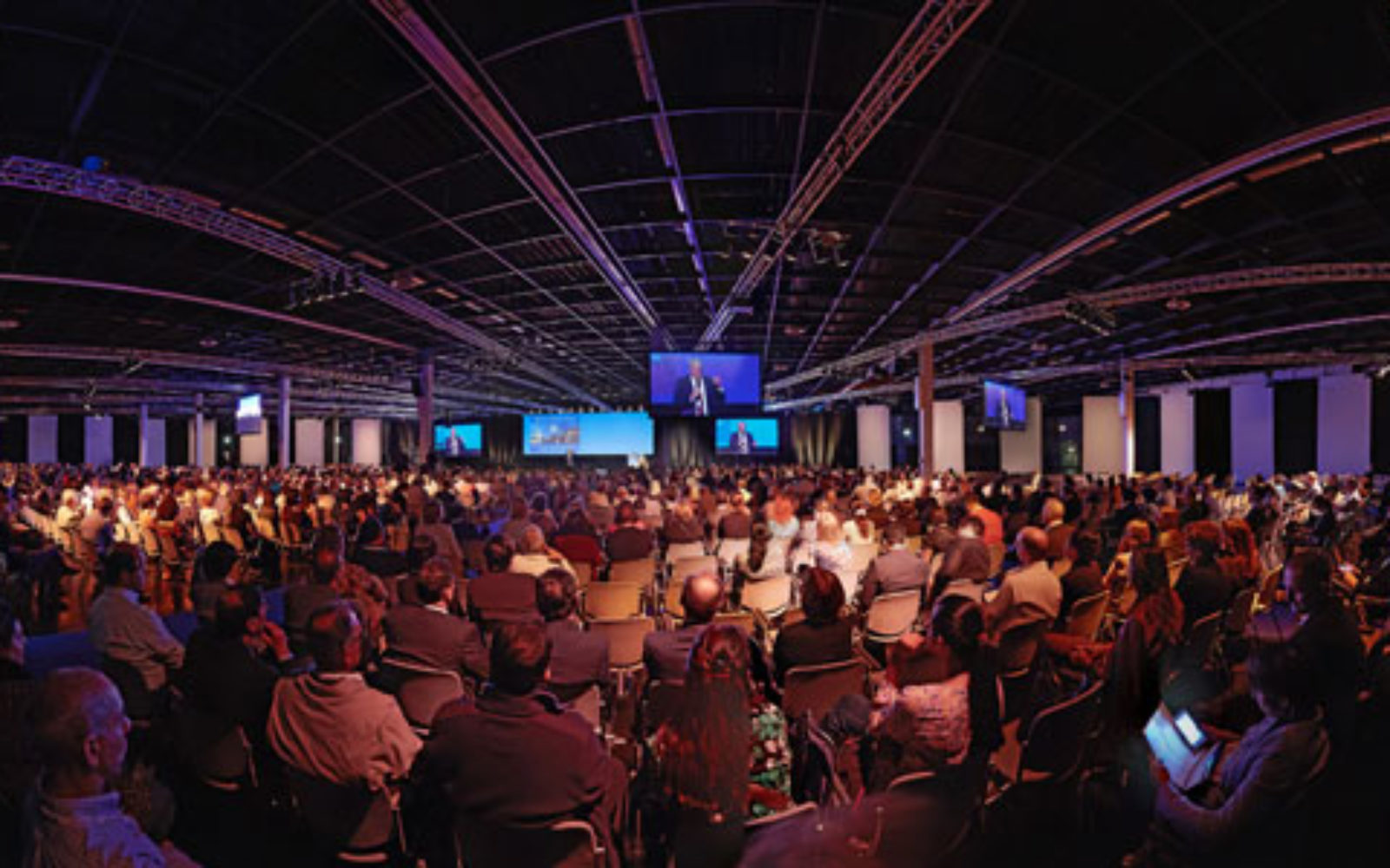 Cologne’s convention figures continue to climb