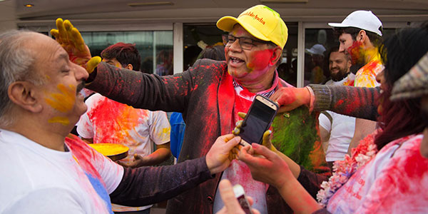 Incredible India brings Holi to London
