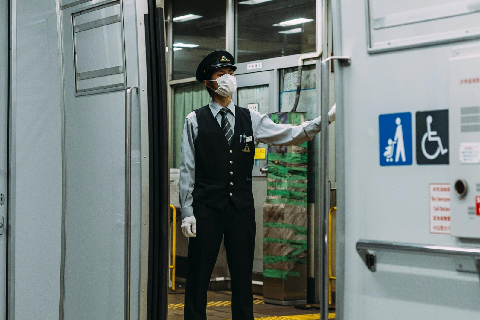 China bans outbound group tours as coronavirus spreads