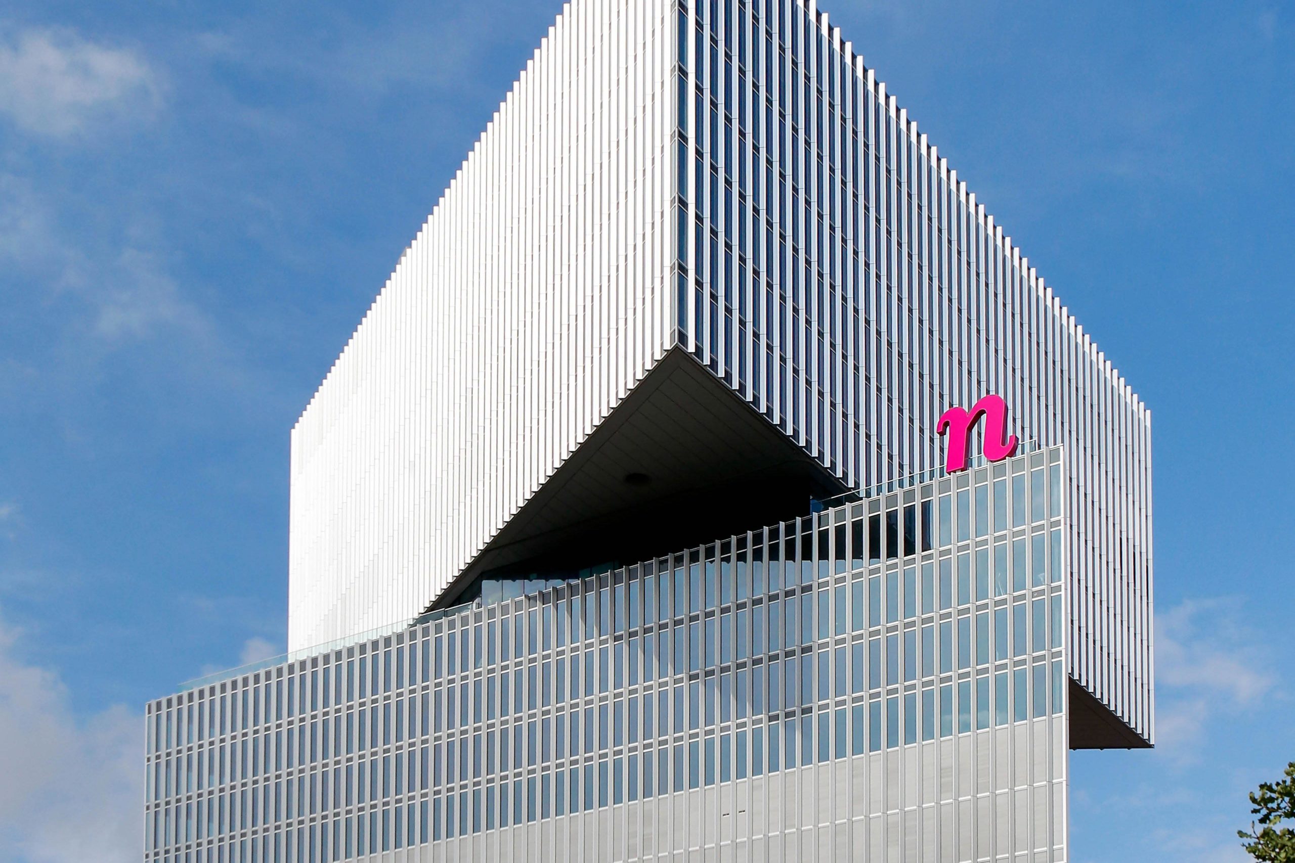 nhow Amsterdam RAI points out biggest hotel in Benelux