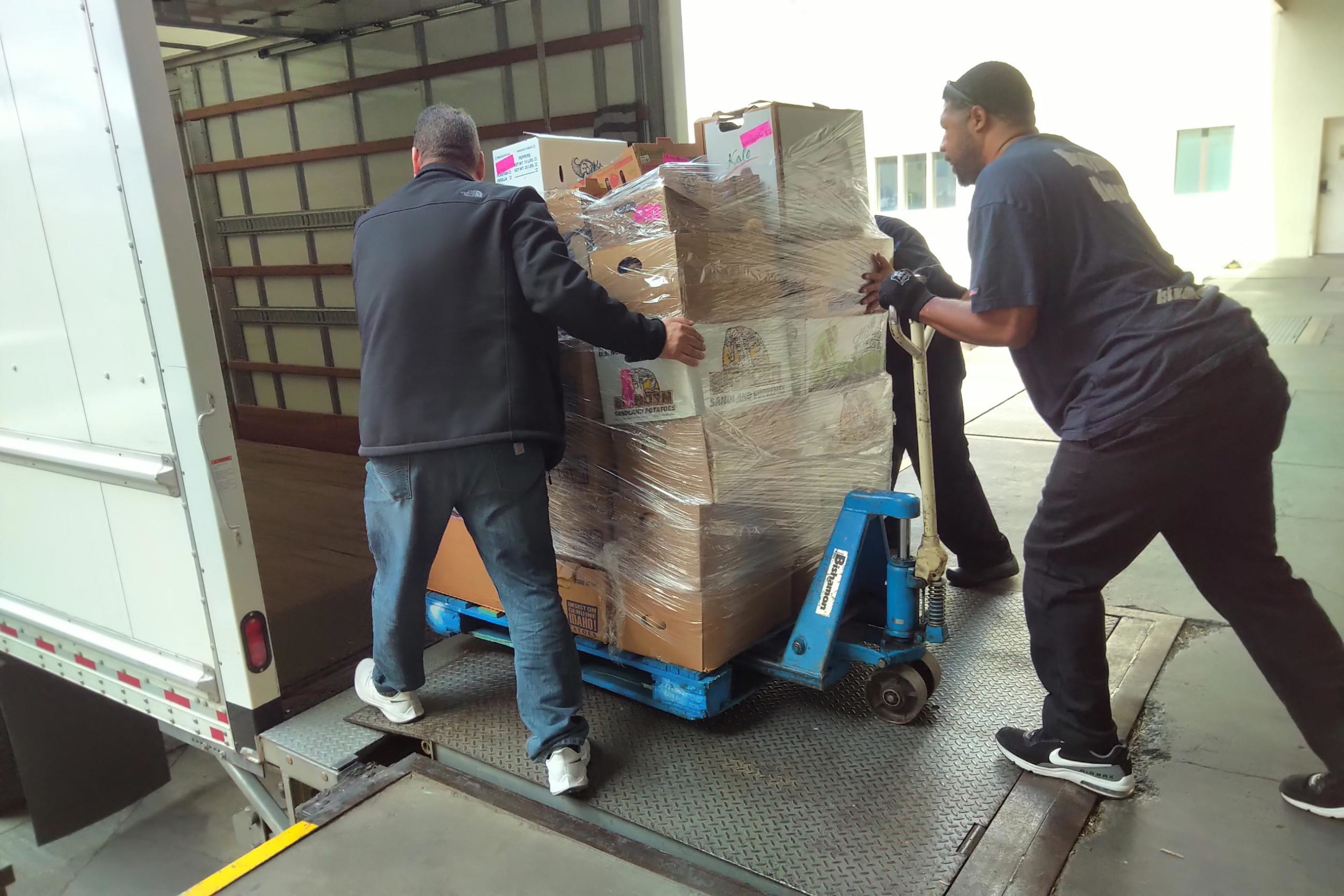 Caesars donates food and supplies during Covid-19