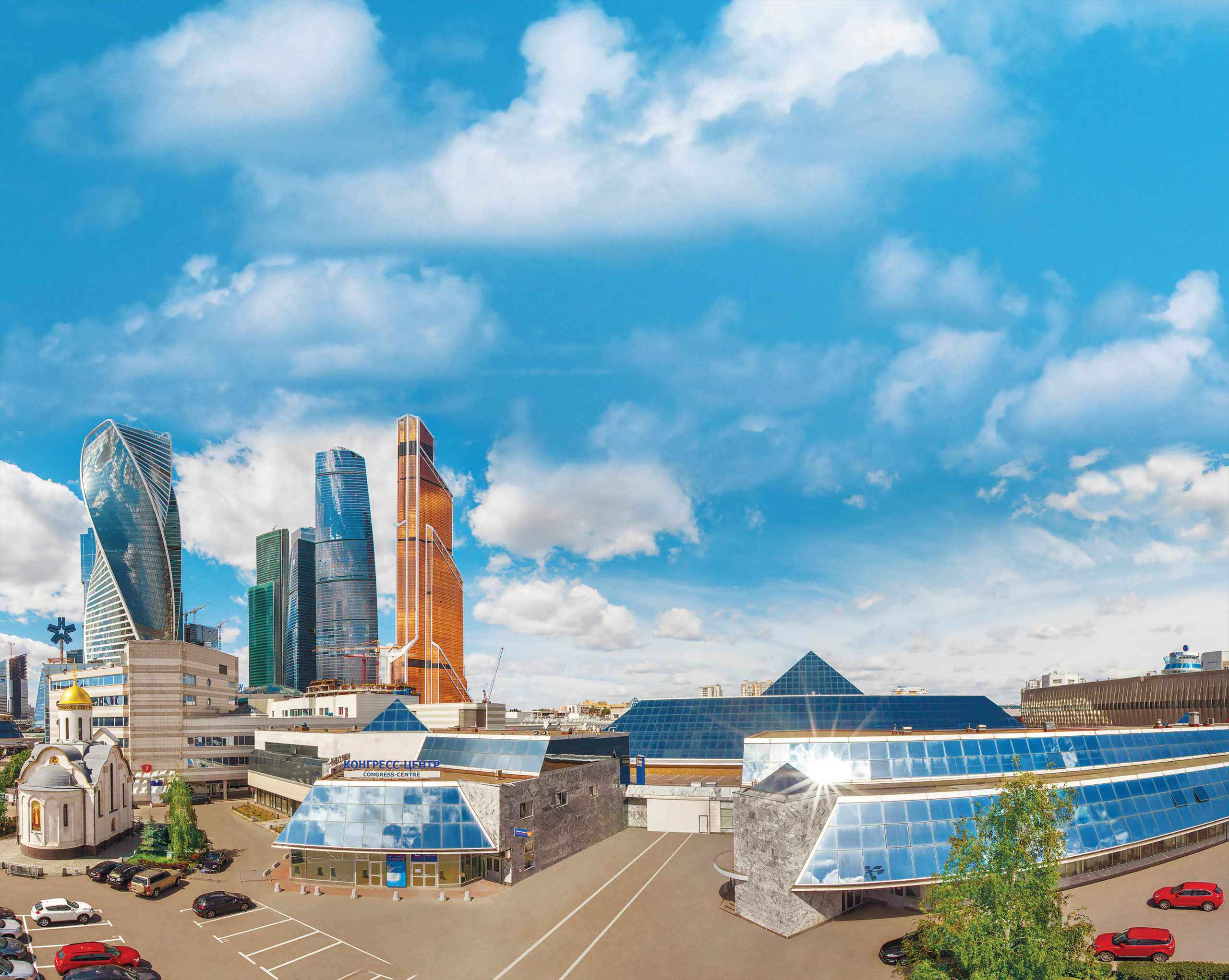 Mayor permits exhibitions and congresses to run again in Moscow