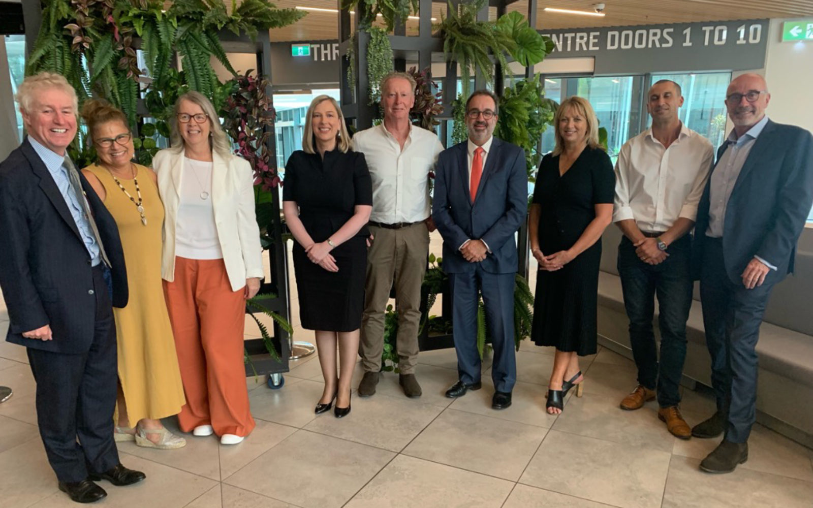 Victoria, Australia’s tourism minister meets industry leaders to discuss getting back to business