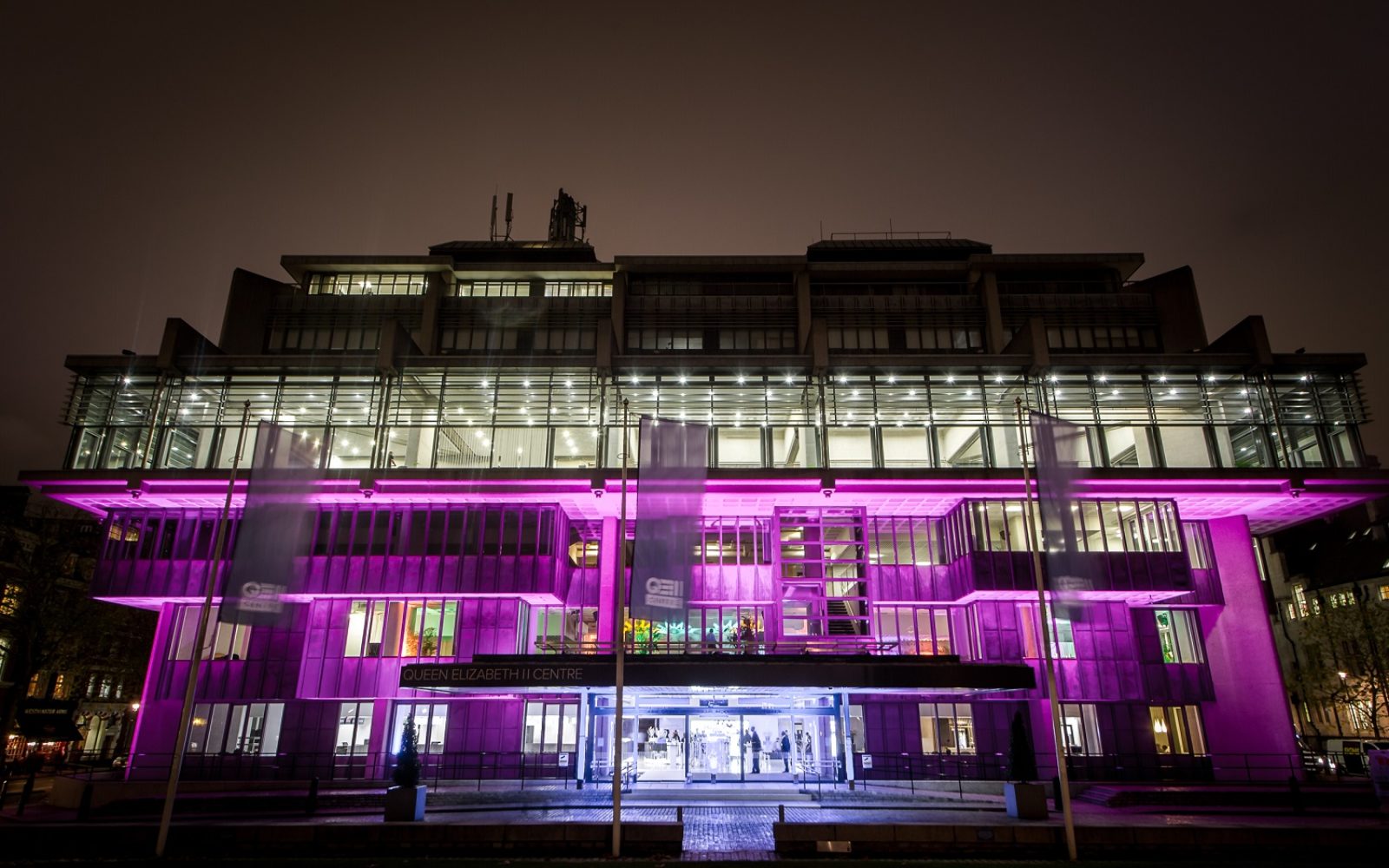 London's QEII seals 2026 contract for World Adhesive and Sealant Conference