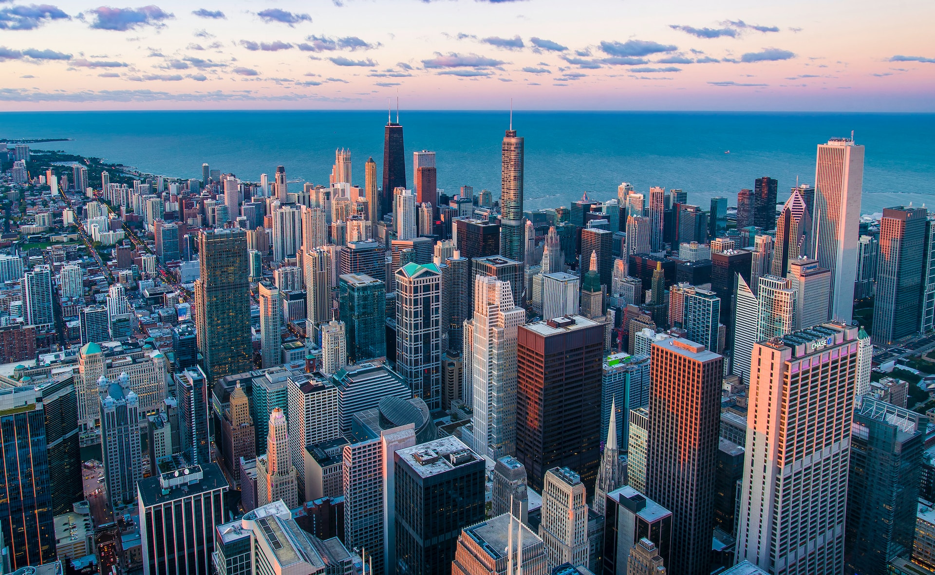 Radiology event commits to Chicago