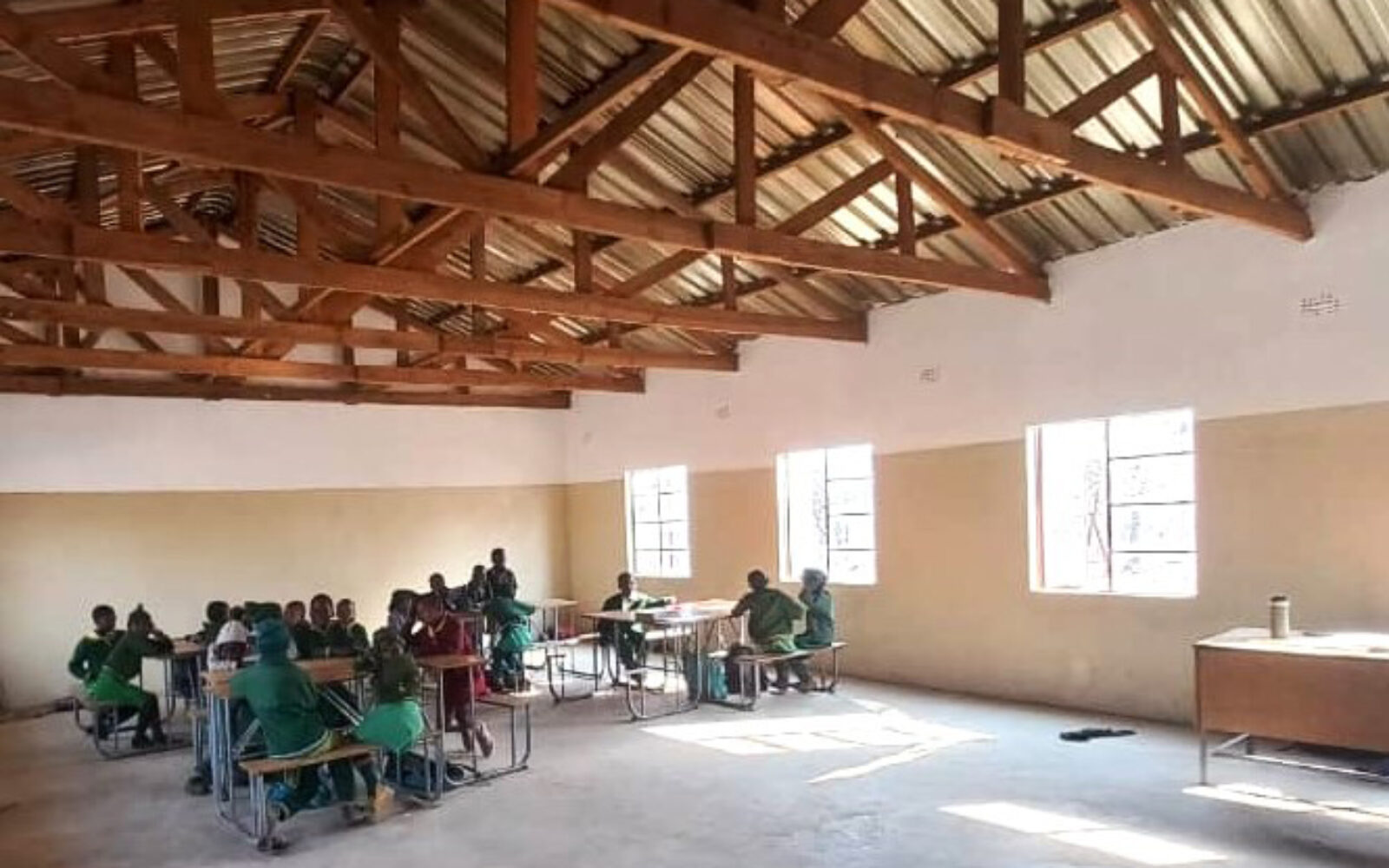 Meeting Needs builds classrooms in Victoria Falls
