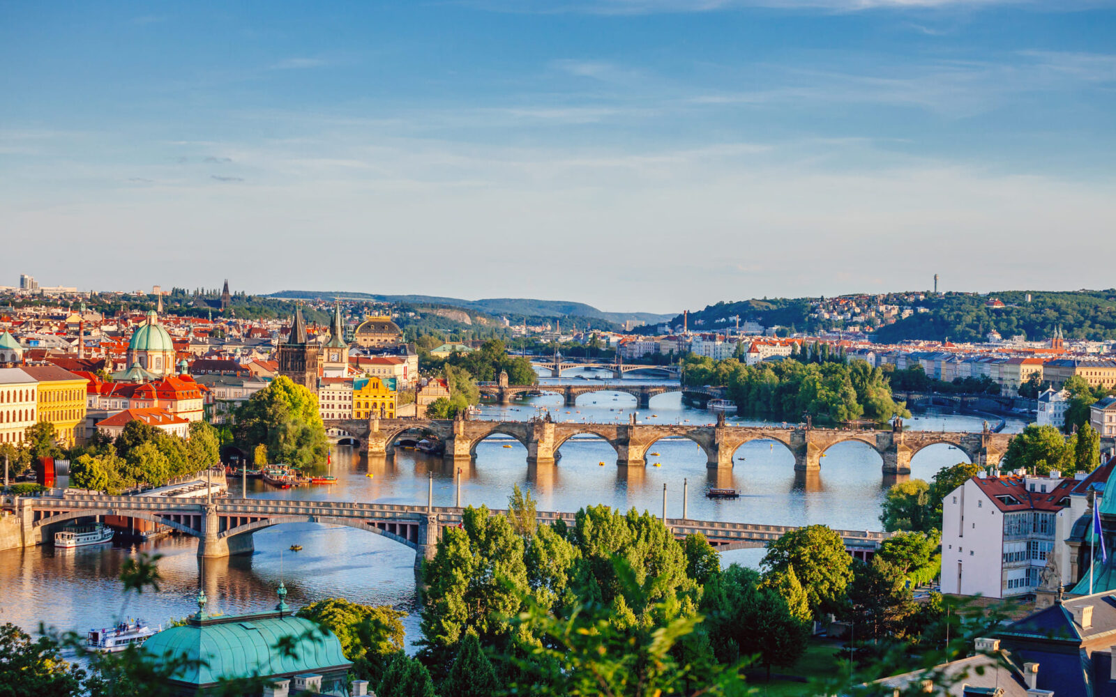 9_Prague-Czech-Republic-1263032599-2-1600×1000-1