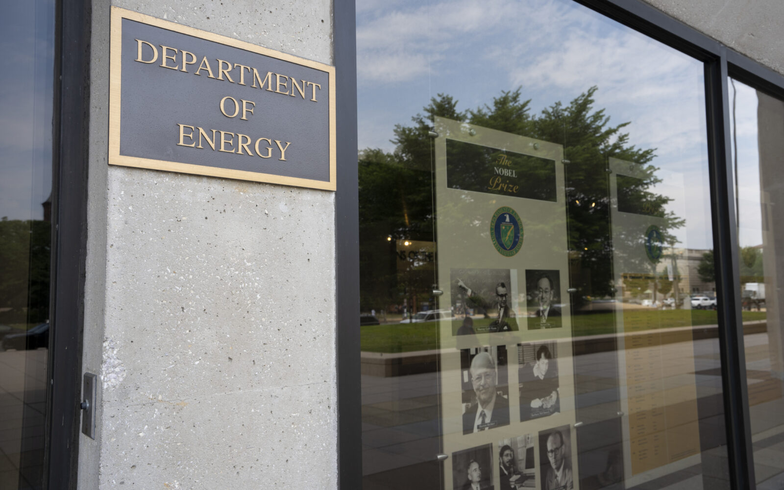 USA Department of Energy cancels Small Business Forum in Chicago