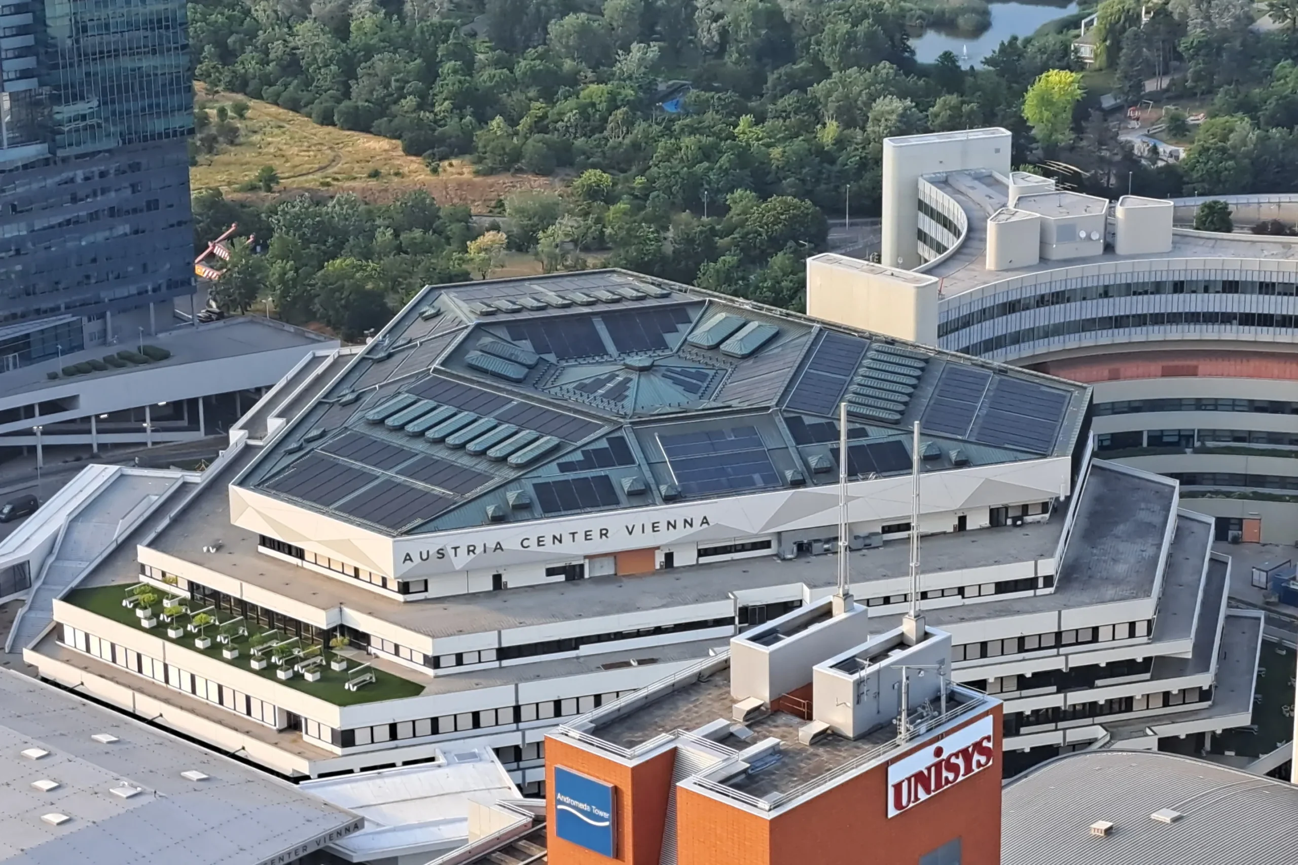 Austria Center Vienna invests new photovoltaic system