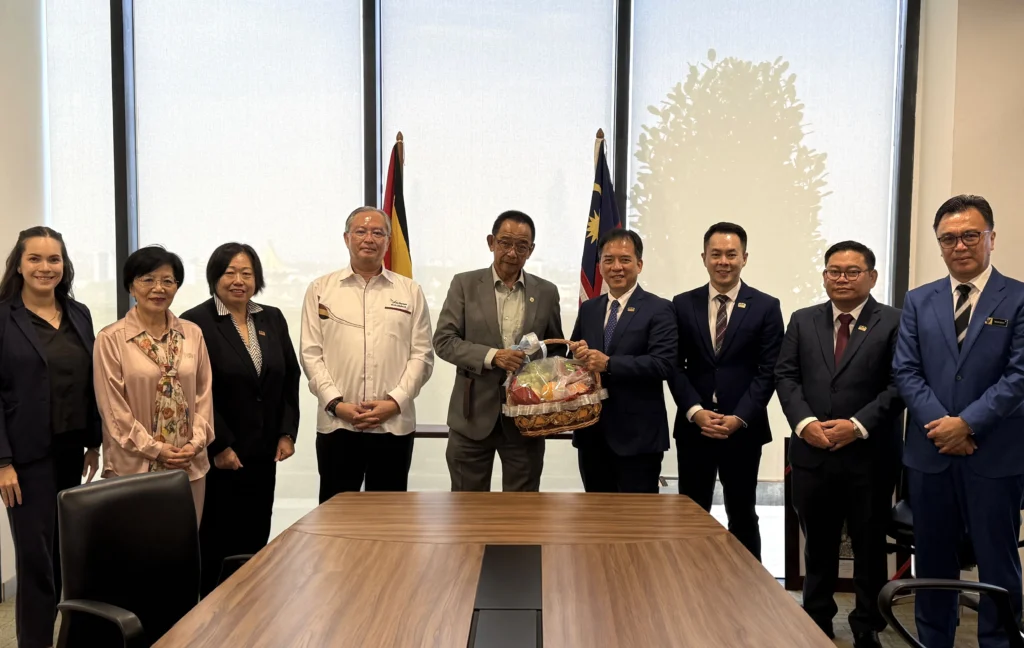 Minister highlights cross-sector collaboration as key to Sarawak’s business events growth